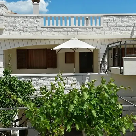 Bed & Breakfast Huljic Hvar Town Exterior photo