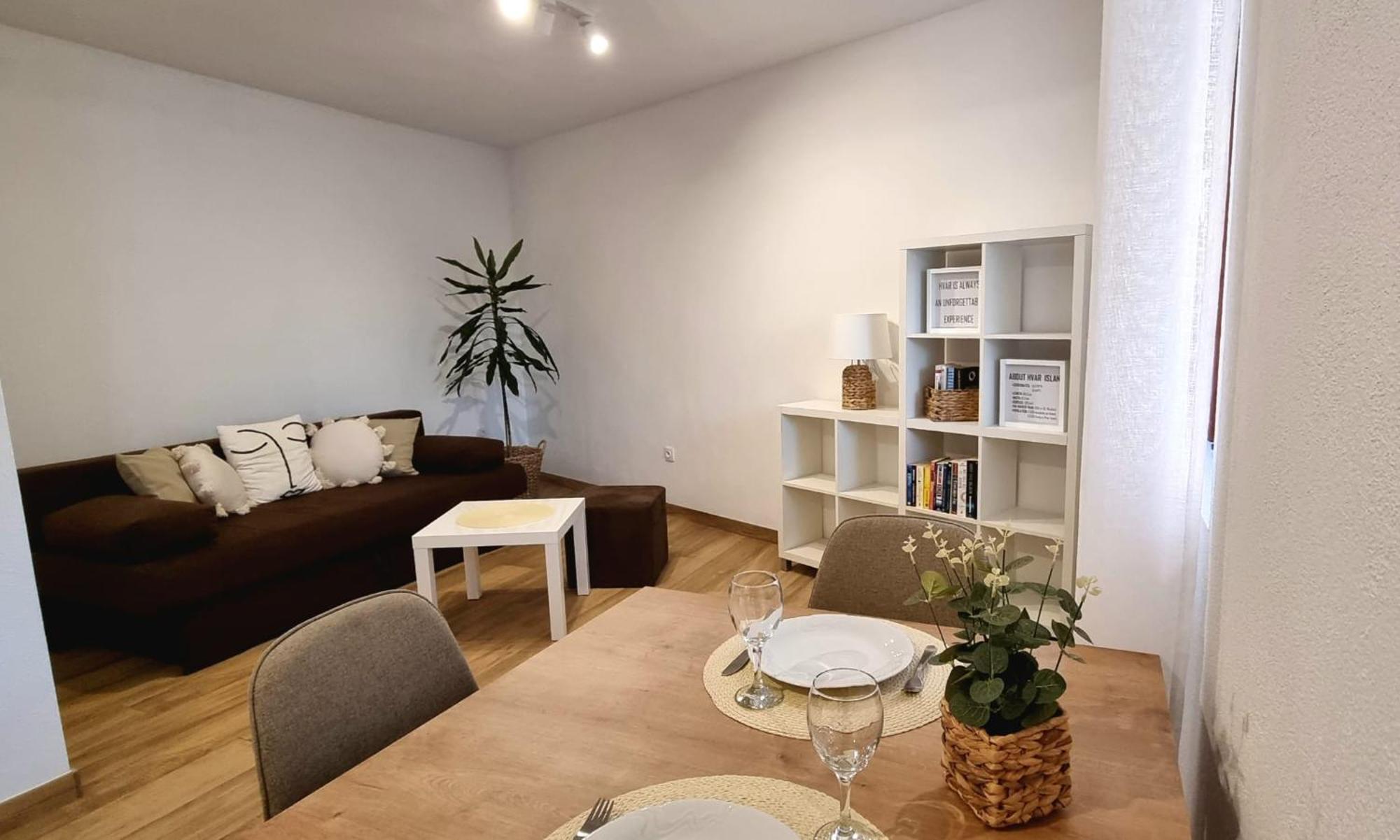 Huljic Apartment Hvar Town